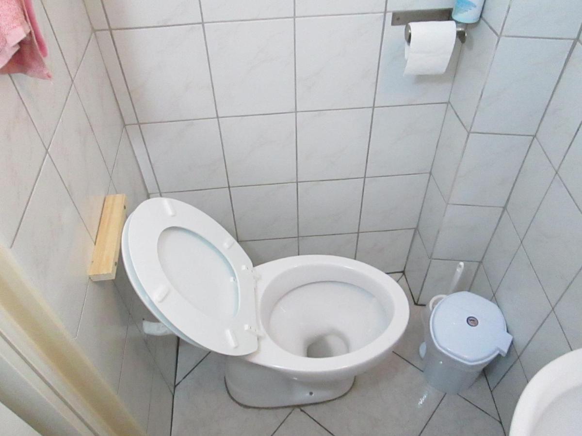 Lavender Apartment Near Heroes' Square & Puskas Stadium Boedapest Buitenkant foto